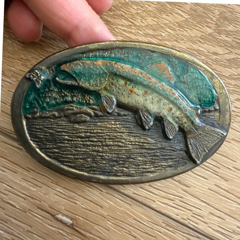 Vintage 1981 Chad Mfg Corp Brown Trout Brass Belt Buckle Fishing Teal Buckle